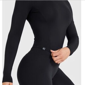 Oner Active Black Mellow Soft Mid Long Sleeve Top